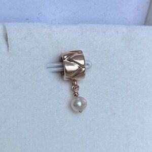SOLD ❌ Pandora Retired 14K Solid Yellow Gold Pearl Dangle Charm Bead 750219P